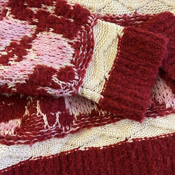 NWT Anthropologie bouclé crop floral sweater. - Picture 4 of 4